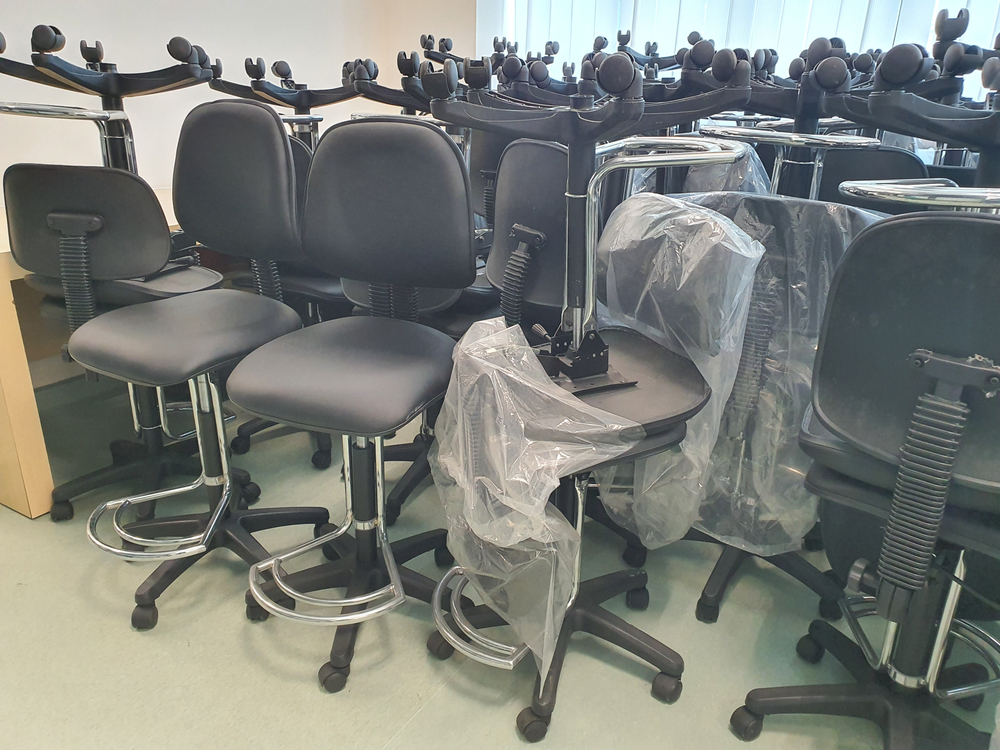 Ergonomic chairs for school lab