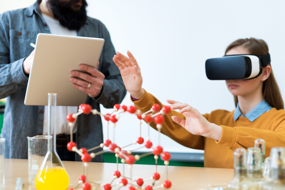 VR technology used in high school science lab