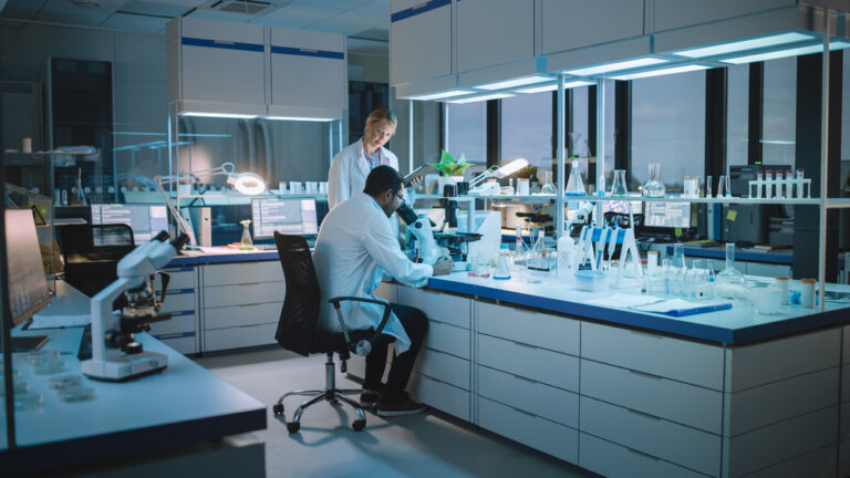 Forensic science laboratory furniture
